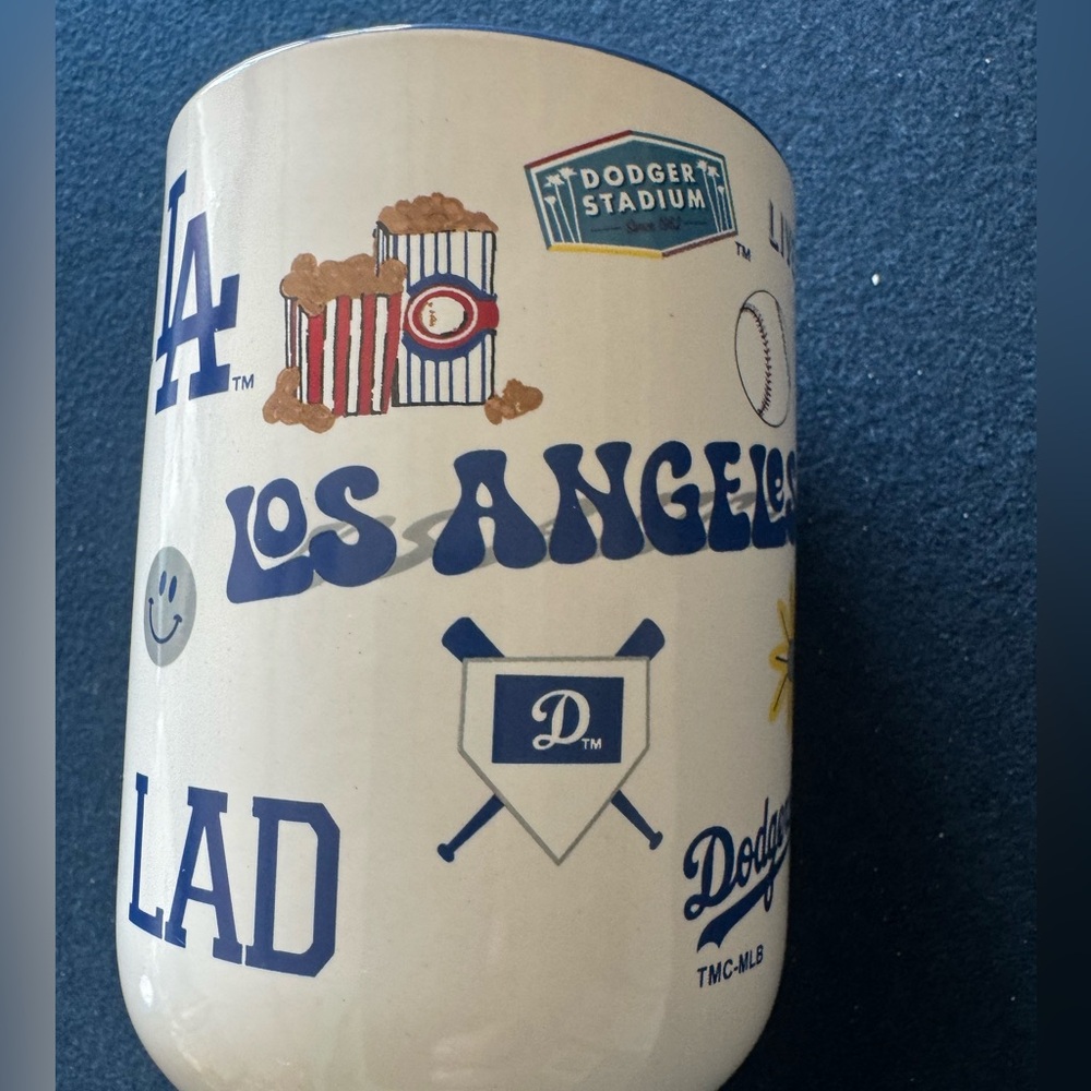 Los Angeles Dodgers Ceramic Mug feat. Fun iconic DODGER logo and dates! Zoom in💙 - Picture 10 of 11